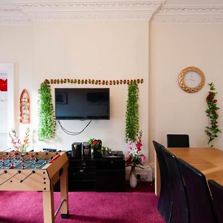 Edinburgh Central Roomz Aparthotel Εξωτερικό φωτογραφία