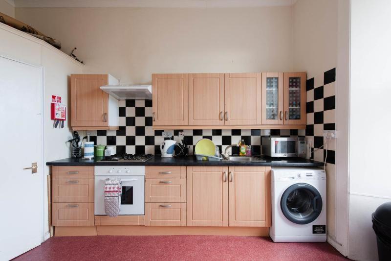 Edinburgh Central Roomz Aparthotel Εξωτερικό φωτογραφία